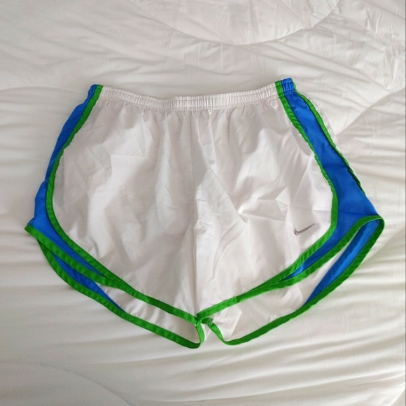 Nike Pants - 💜3/$18 Nike Tempo running shorts in white